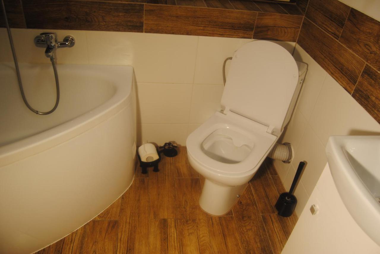 Ferienwohnung Miedzy Owcami Sromowce Wyzne Exterior foto
