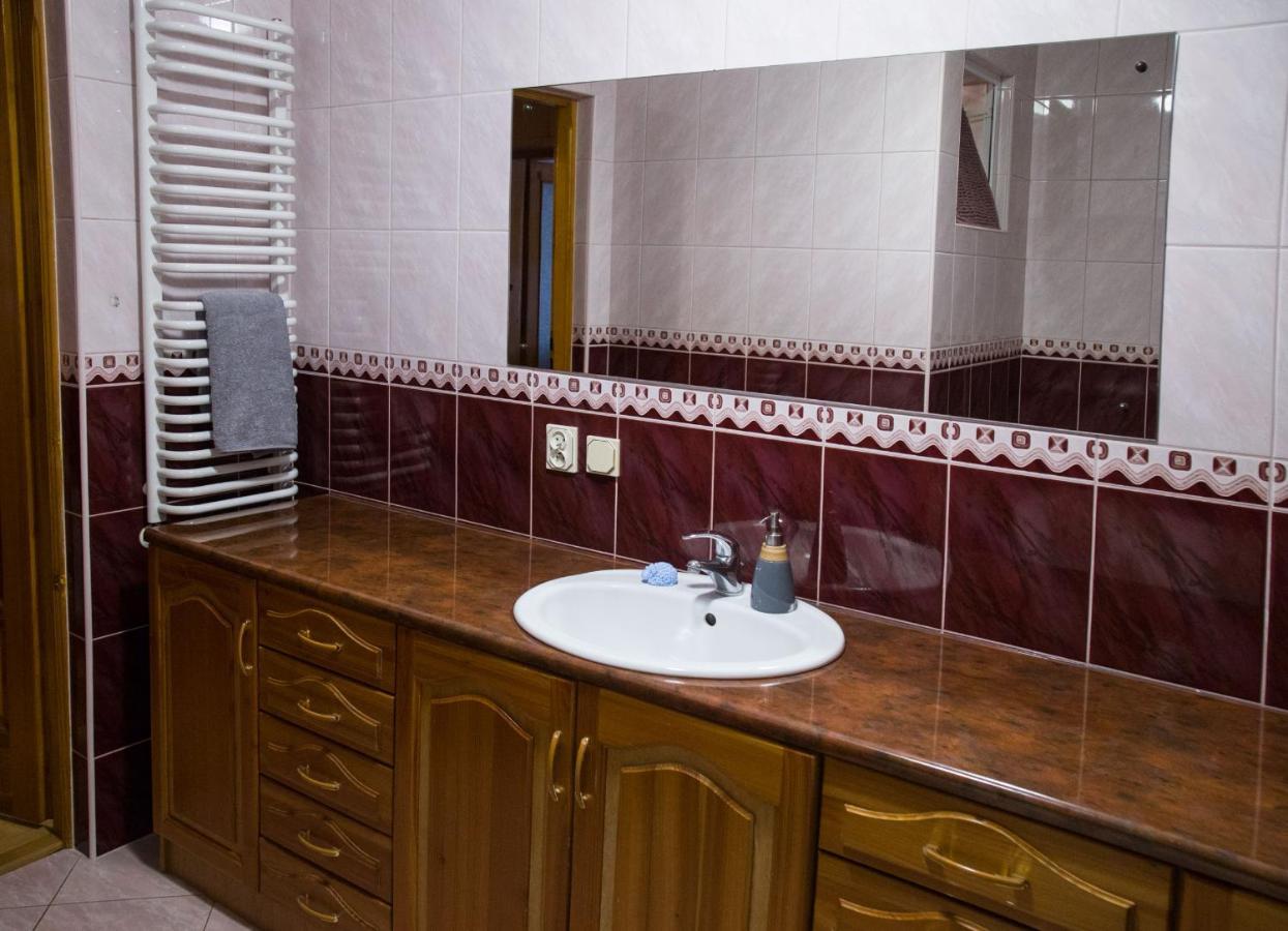 Ferienwohnung Miedzy Owcami Sromowce Wyzne Exterior foto