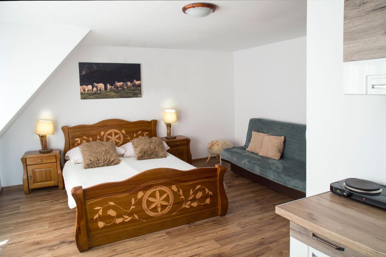 Ferienwohnung Miedzy Owcami Sromowce Wyzne Exterior foto